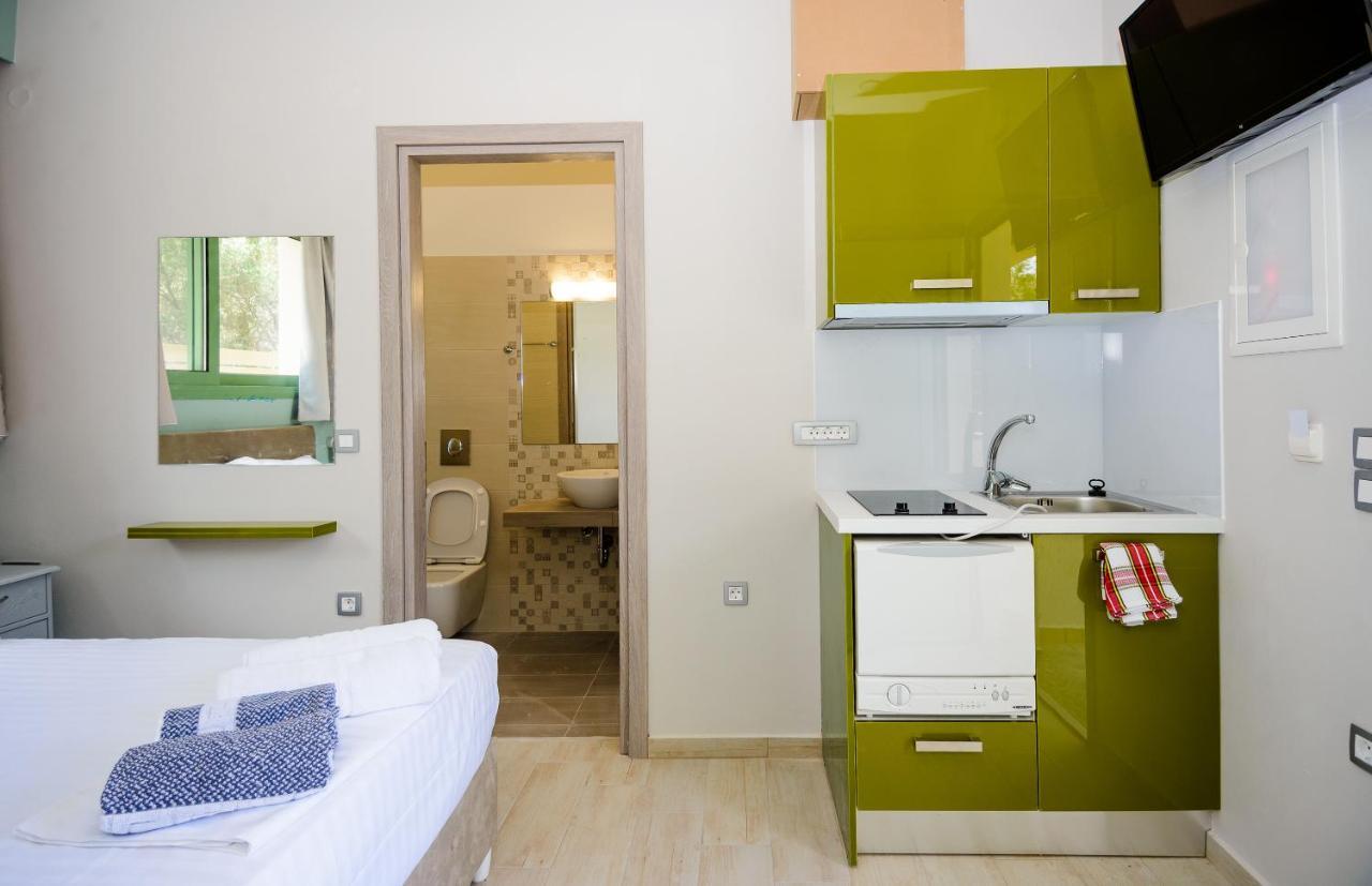 Tzogias Apartments Nonna Studio Lászi Kültér fotó
