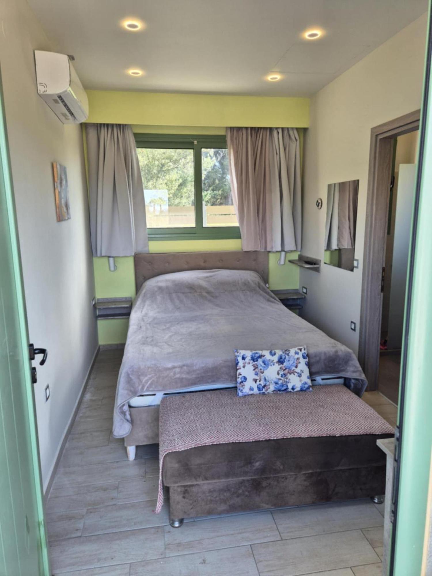 Tzogias Apartments Nonna Studio Lászi Kültér fotó